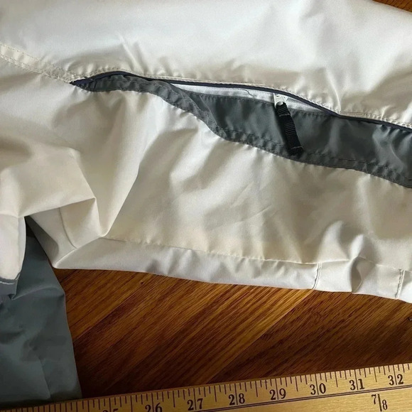 White and purple 2 in 1 jacket - Picture 4 of 6